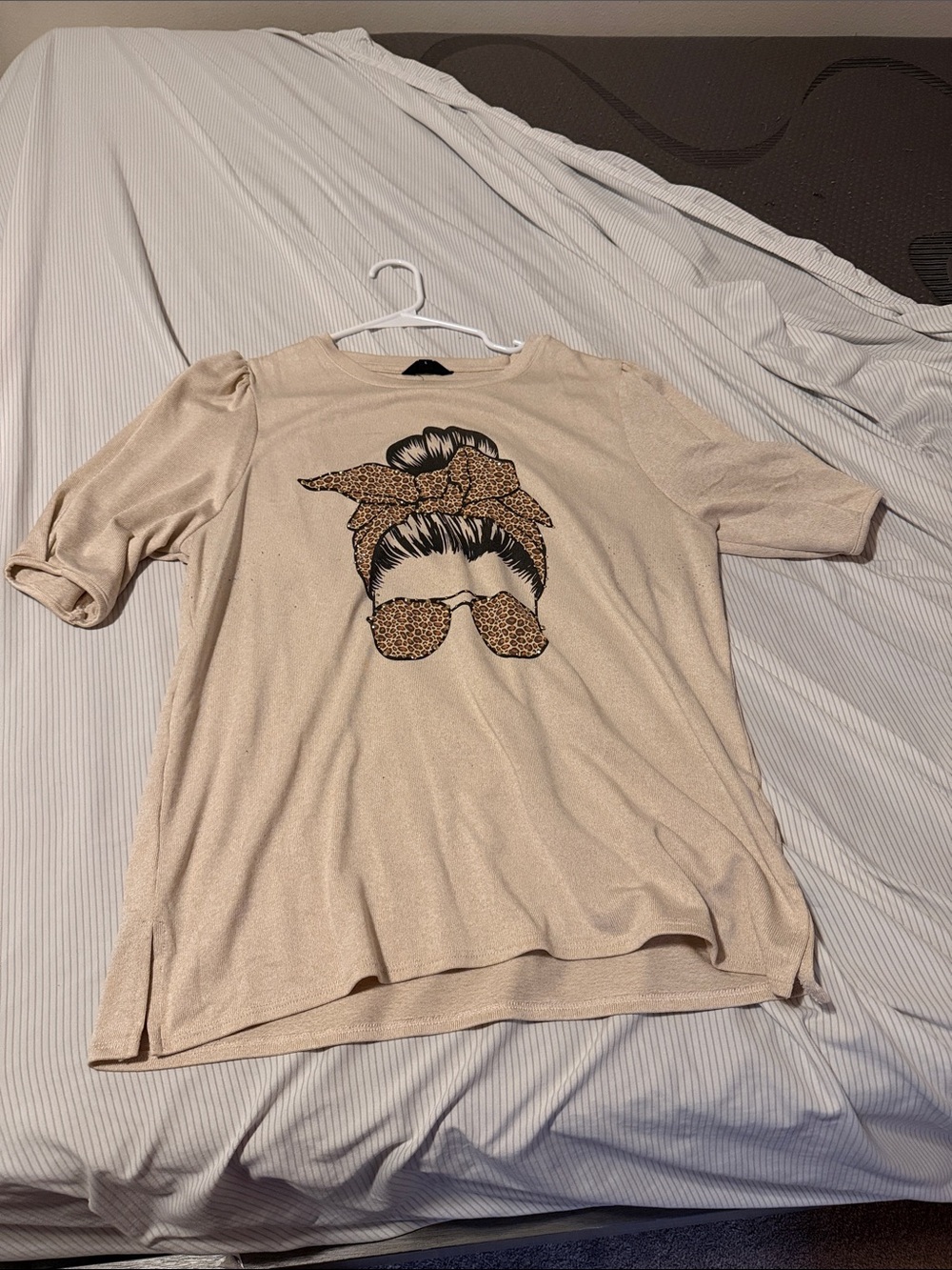 Women’s shirt or teen